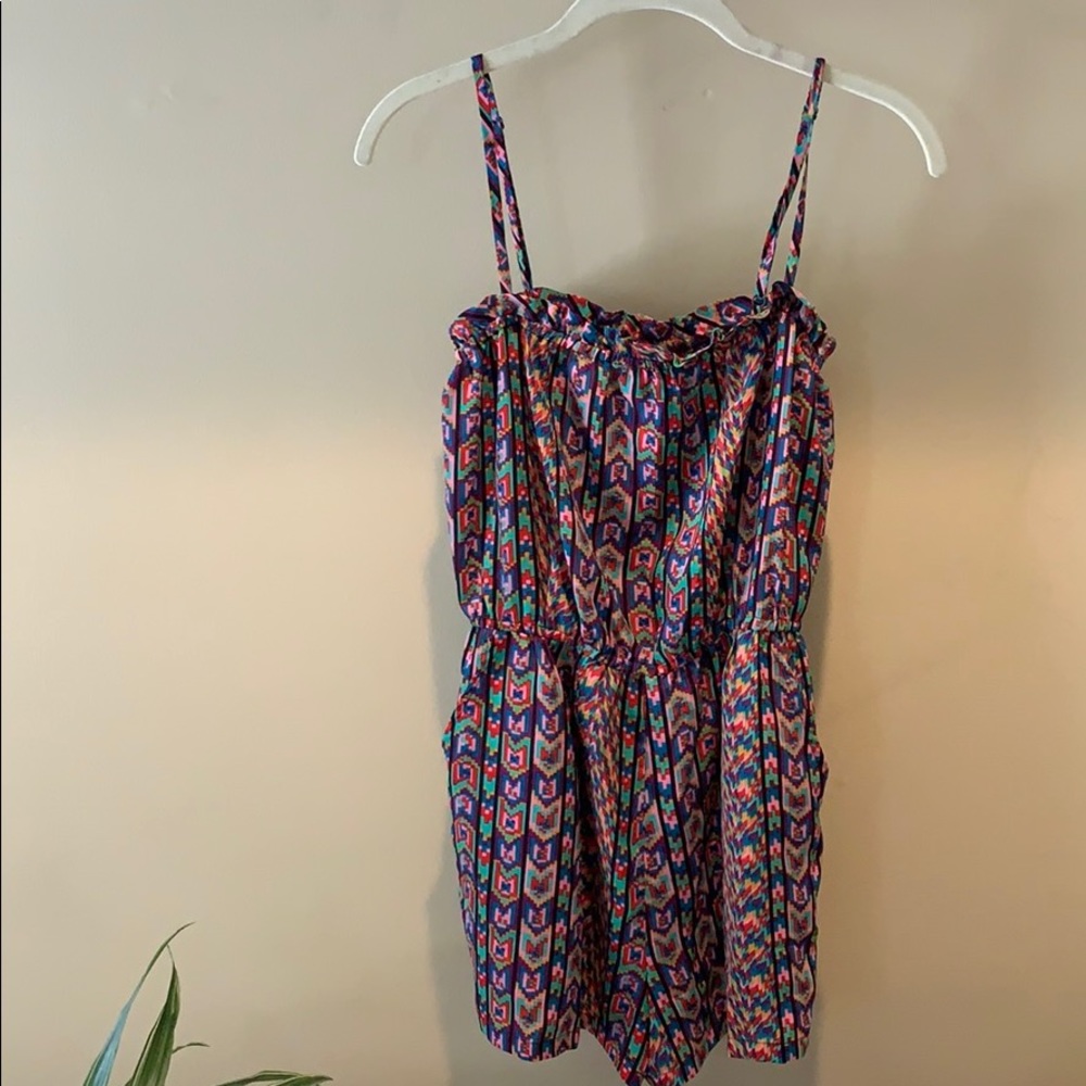 Bright & bold romper with pockets